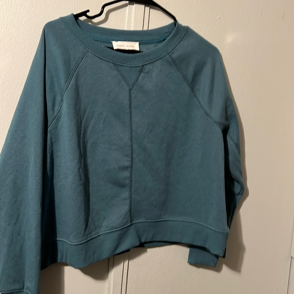Pink rose brand green super soft slightly cropped sweatshirt